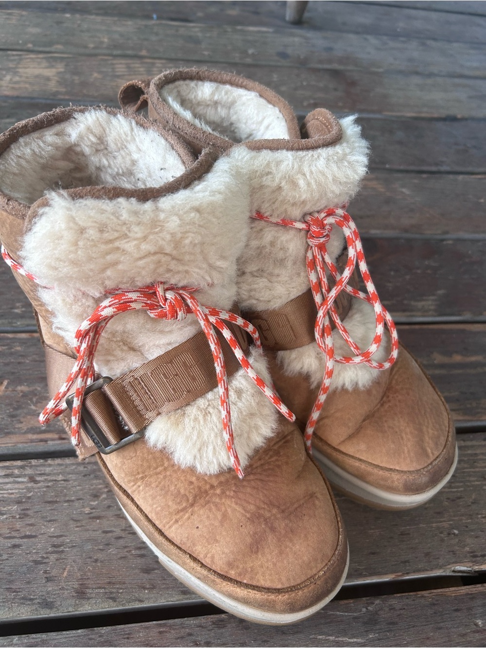 UGG women’s size 9 Shearling-Lined Lace-Up Boots with Orange Accent Laces